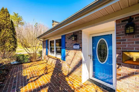 1552 10th Street Nw Pl NW, Hickory, NC 28601