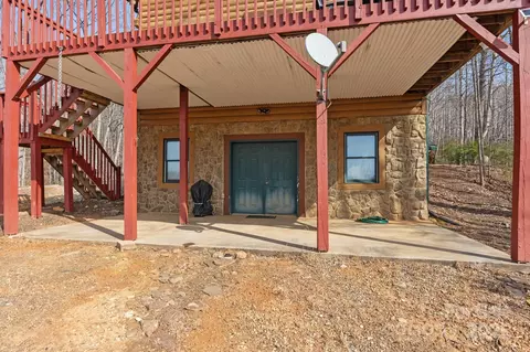 Exterior - 1610 Deer Run, Purlear, NC 28665 photo 6 of 10