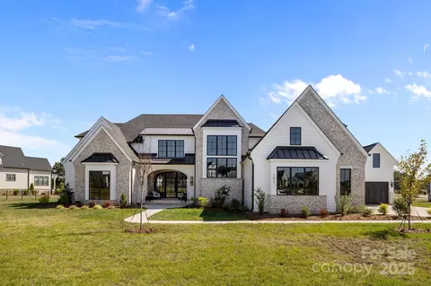 1017 Broadmoor 60 Dr #60, Marvin, NC 28173