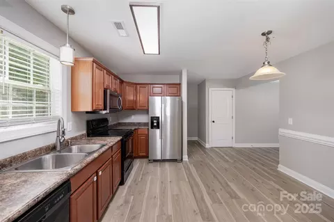 8309 Knapp Ct, Locust, NC 28097 photo 9