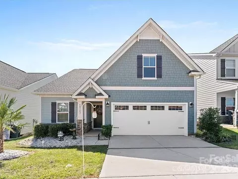 50143 Robins Nest Ln, Lancaster, SC 29720