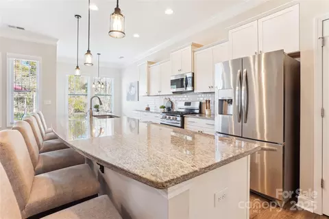 Kitchen - 818 Altamonte Dr, Clover, SC 29710 photo 1 of 4