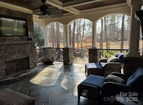 18601 Dembridge Dr, Davidson, NC 28036 photo 41