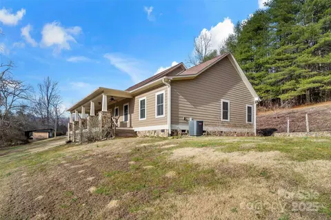192 Mountain View Rd, Marion, NC 28752 photo 4
