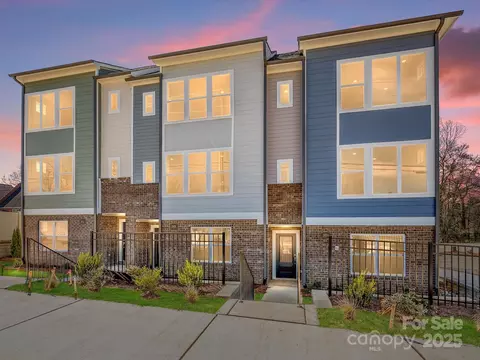 3928 Craig Ave, Charlotte, NC 28211