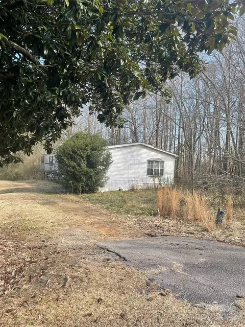 282 Dixon Rd, Lancaster, SC 29720 photo 5