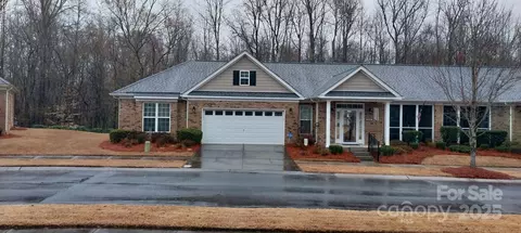 6914 Cinnamon Cir, Mint Hill, NC 28227