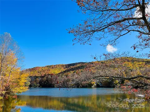 99999 Old Fort Rd, Fairview, NC 28730