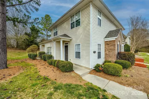 11426 Savannah Creek Dr, Charlotte, NC 28273