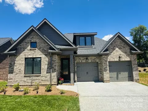 32 Shanklin S 32 Ln S #32, Denver, NC 28037