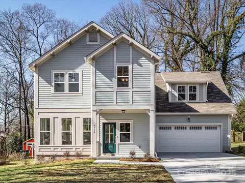 4730 Thornwood Rd, Charlotte, NC 28213