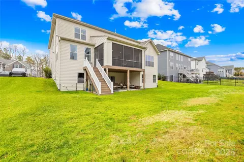 Exterior - 6022 Candlestick Ln, Lancaster, SC 29720 photo 9 of 11