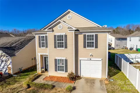 6523 Matlea Ct, Charlotte, NC 28215