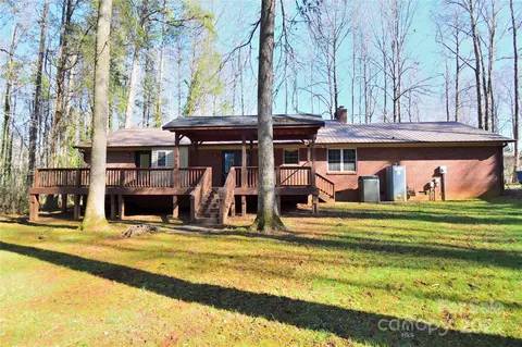 Exterior - 405 Forest Dr, Salisbury, NC 28147 photo 2 of 6