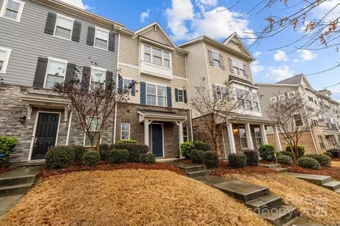 824 Imperial Ct, Charlotte, NC 28273