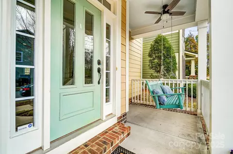 13527 Davidson Place Dr, Davidson, NC 28036 photo 3