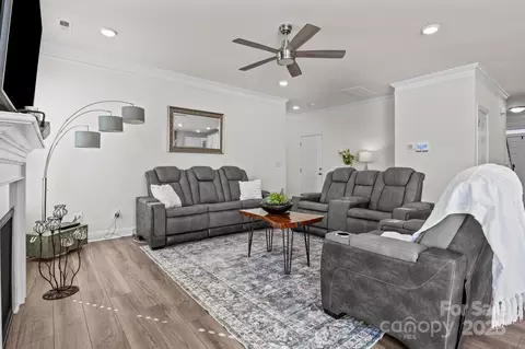 111 Old Field Rd, Statesville, NC 28677