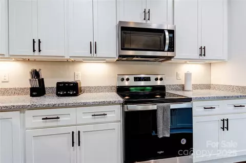 Kitchen - 115 Cascade Ridge Rd, Fairview, NC 28730 photo 2 of 2