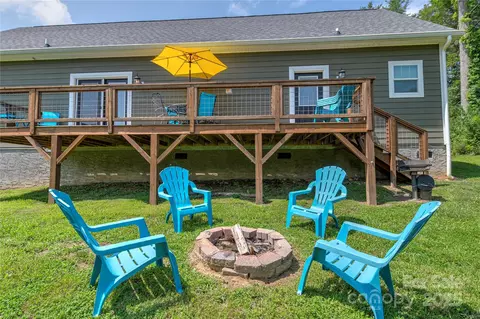 Exterior - 115 Cascade Ridge Rd, Fairview, NC 28730 photo 7 of 11