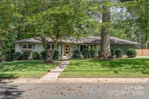 1611 Shannonhouse Dr, Charlotte, NC 28215