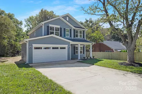 8465 Old Plank Rd, Charlotte, NC 28216