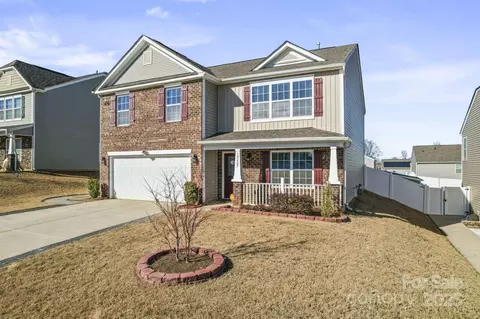 10227 Bradstreet Commons Way, Charlotte, NC 28215