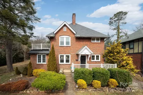 61 Maney Ave, Asheville, NC 28804
