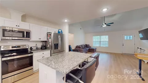 2883 Good Rd, Clover, SC 29710 photo 8