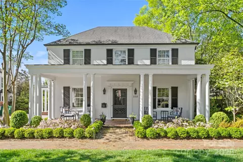 332 Hempstead Pl, Charlotte, NC 28207