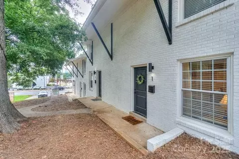 921 Ambassador 1 St #1, Charlotte, NC 28208