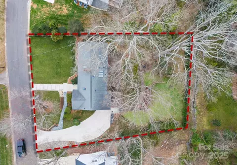 105 Hillside Dr, Davidson, NC 28036 photo 39
