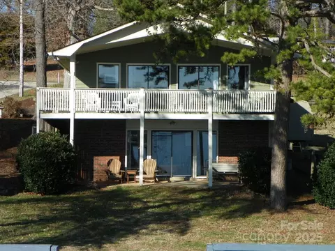 254 N Shoreline N 38 Dr N #38, New London, NC 28127