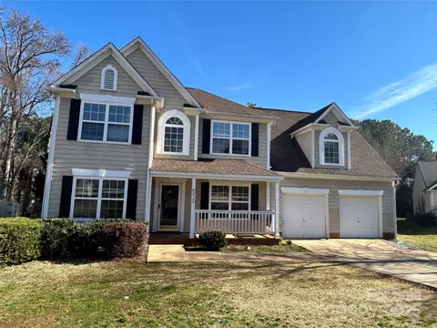 8812 Glenover Cir, Charlotte, NC 28269