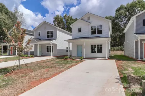 1142 Locust St, Mooresville, NC 28115