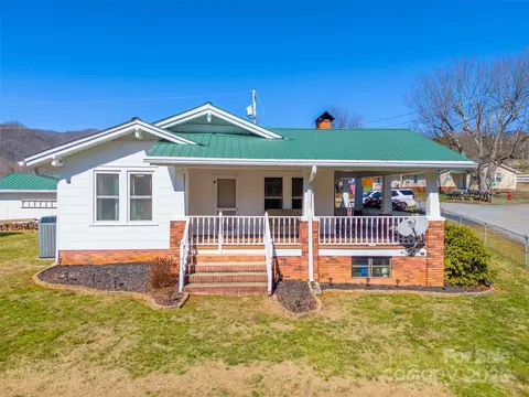 Exterior - 45 Hill Top Dr, Sylva, NC 28779 photo 2 of 18