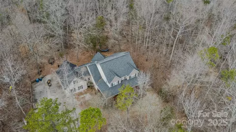 369 Falcon Dr, Concord, NC 28025 photo 3