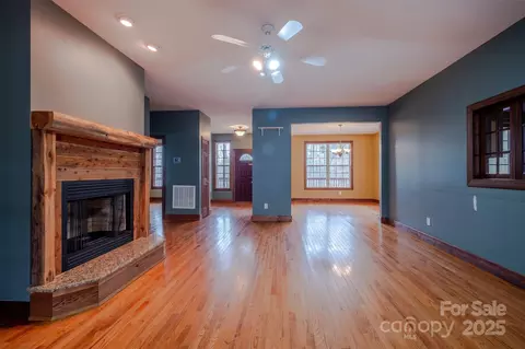 369 Falcon Dr, Concord, NC 28025 photo 10