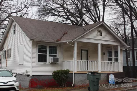 305 S Vance St, Gastonia, NC 28052