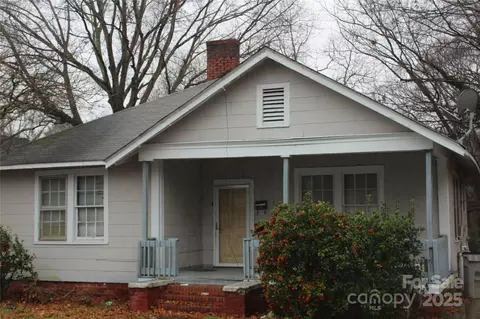 335 S Vance St, Gastonia, NC 28052