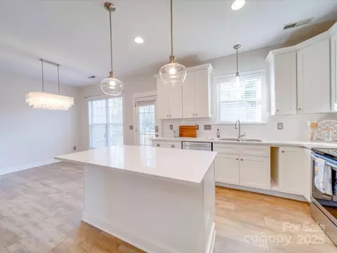 531 Watson 7 St #7, Davidson, NC 28036 photo 6