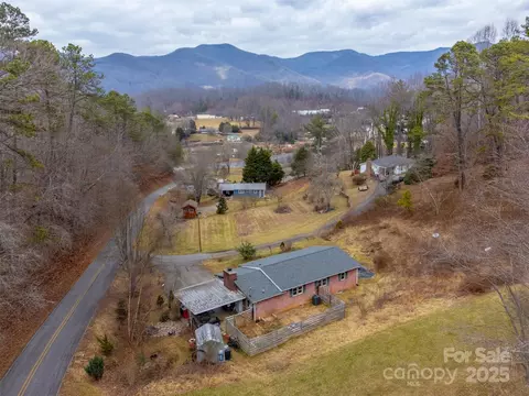 195 Lee St, Sylva, NC 28779 photo 38