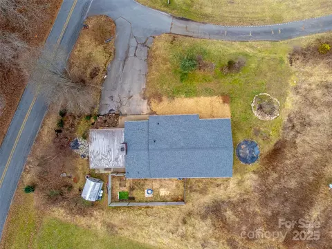 195 Lee St, Sylva, NC 28779 photo 33