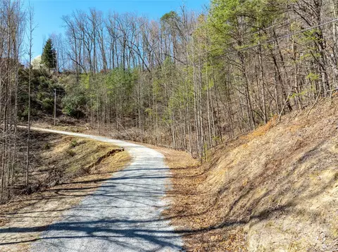 Ridge Drive, Marion, NC 28752 photo 22