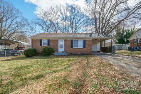 2832 Gail Ave, Gastonia, NC 28052