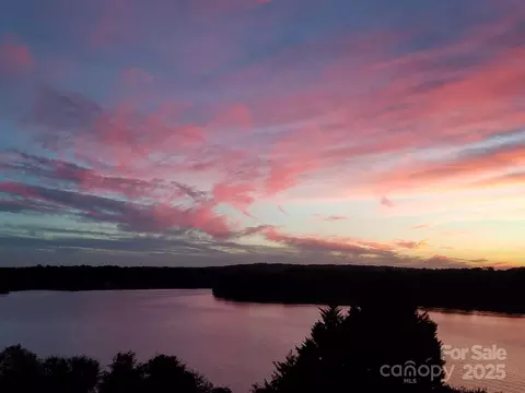 9709 Emerald Point 2 Dr #2, Charlotte, NC 28278