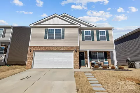 2112 Eastway Dr, Dallas, NC 28034