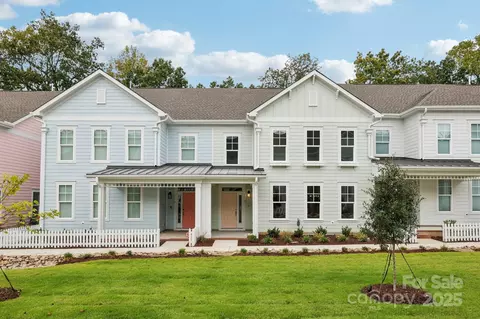 274 Gilead Rd, Huntersville, NC 28078