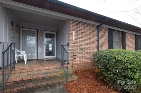 281 S Herlong Apt E Ave #. E, Rock Hill, SC 29732