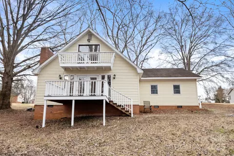 1275 Rocky Creek Rd, Shelby, NC 28152