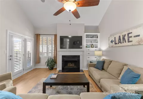 18409 Harborside Dr, Cornelius, NC 28031 photo 21